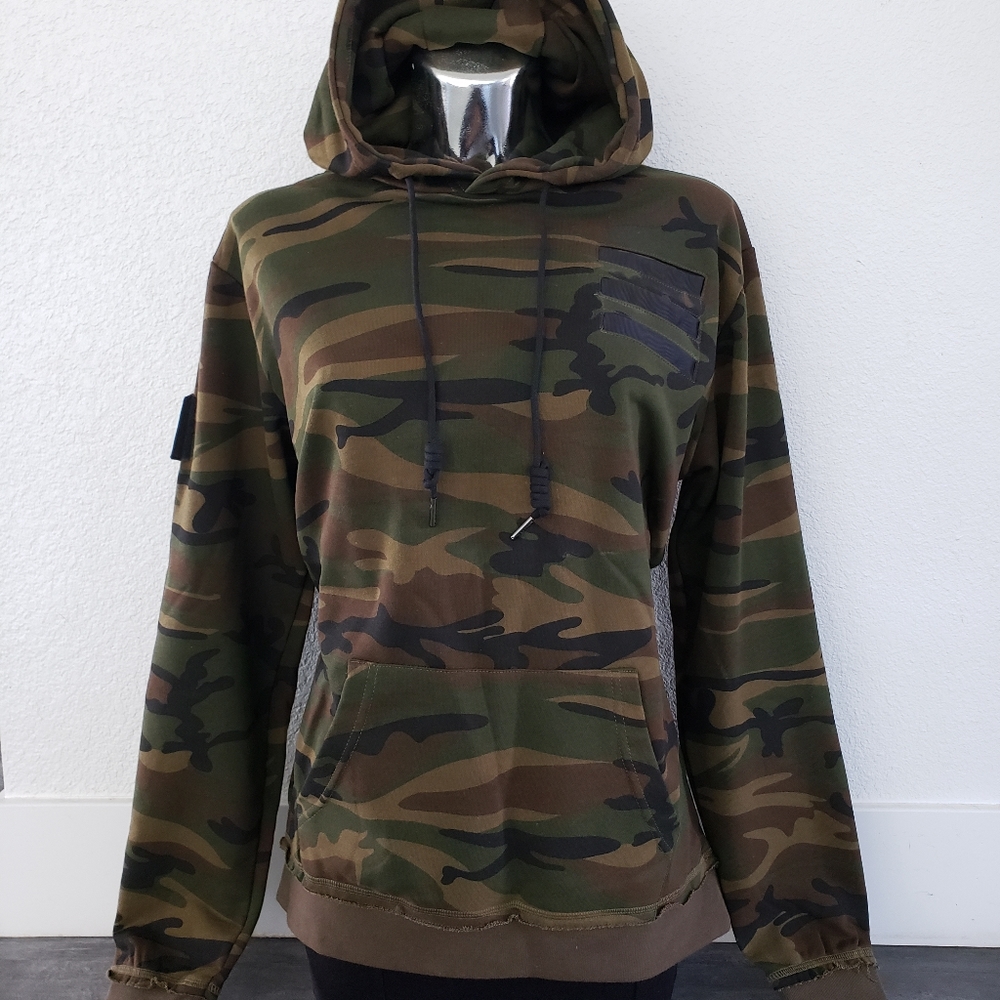 New Designers | Peace Camo Khaki | Pullover Hoodie